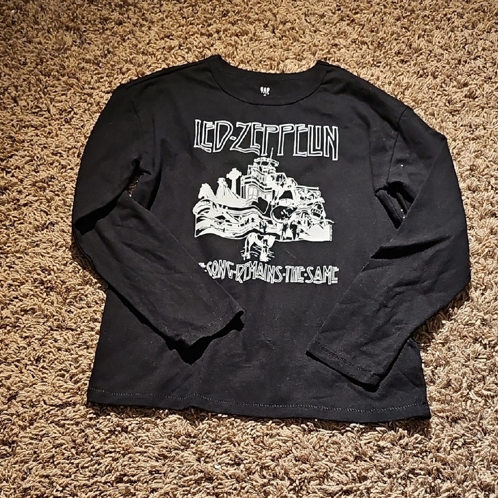 GAP Black Teen T-Shirt